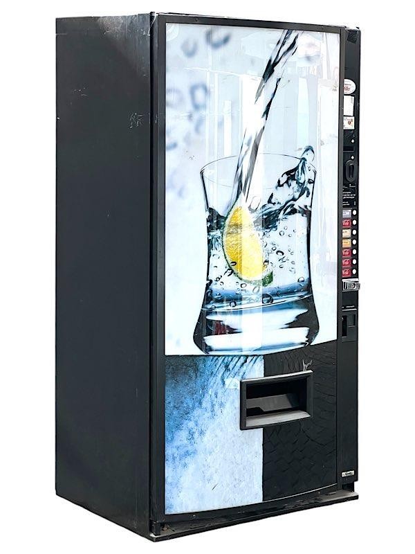 Vendo SuperStack SVE 256-7 Kaltgetränkeautomat, 7 Schächte