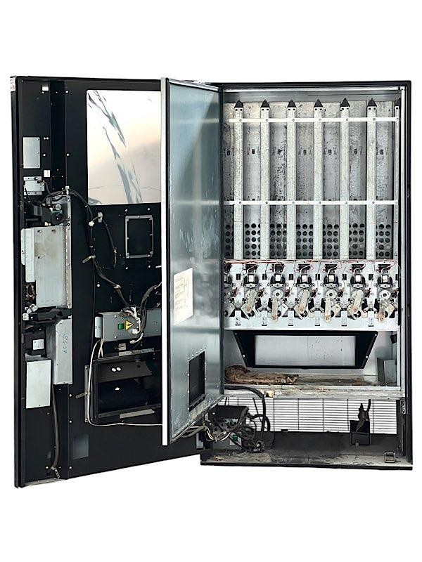 Vendo SuperStack SVE 256-7 Kaltgetränkeautomat, 7 Schächte