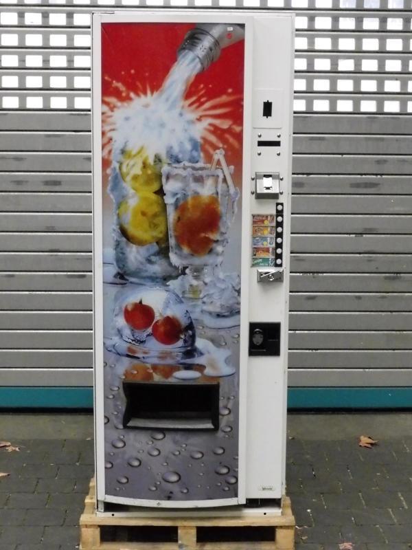 Kaltgetränkeautomat von Vendo Typ VDI189-5